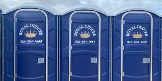 Best Standard Portable Toilet Rental  in Elgin, MN